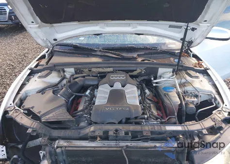 2013 Audi S5 3.0T Premium Plus from USA, damaged, VIN WAUCGAFRXDA043505